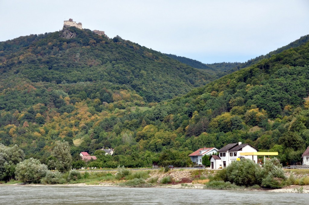 All the way down the Danube, there are ruins of castles on both sides.  This is Aggstein Castle.